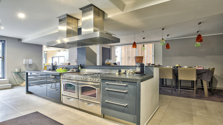 Ma-Cabane - Location Maison RUEIL-MALMAISON, 400 m²