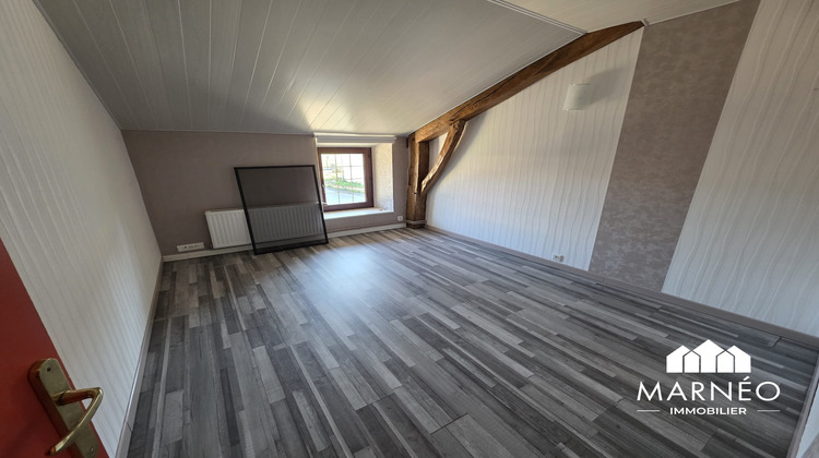 Ma-Cabane - Location Maison Saint-Étienne-au-Temple, 121 m²