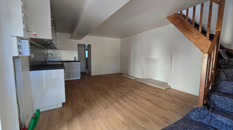 Ma-Cabane - Location Maison Saint-Aubin-des-Chateaux, 72 m²