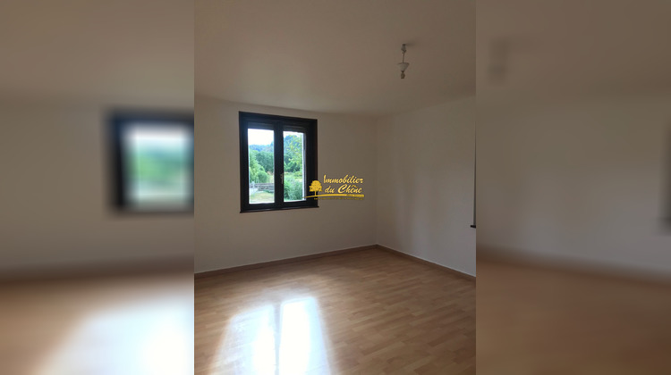 Ma-Cabane - Location Maison Saint-Bresson, 195 m²