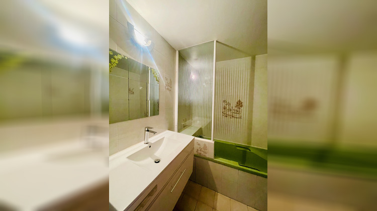 Ma-Cabane - Location Maison SAINT-CANNAT, 57 m²