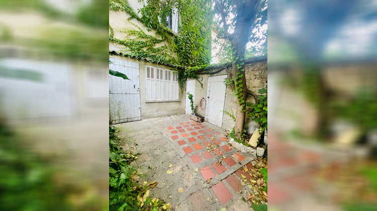 Ma-Cabane - Location Maison SAINT-CANNAT, 80 m²