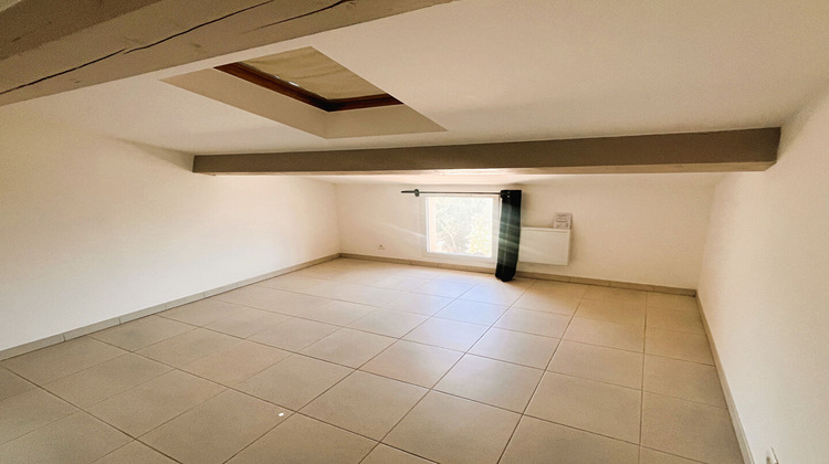 Ma-Cabane - Location Maison SAINT-CANNAT, 93 m²