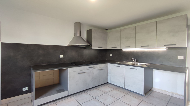 Ma-Cabane - Location Maison SAINT-CASSIEN, 108 m²