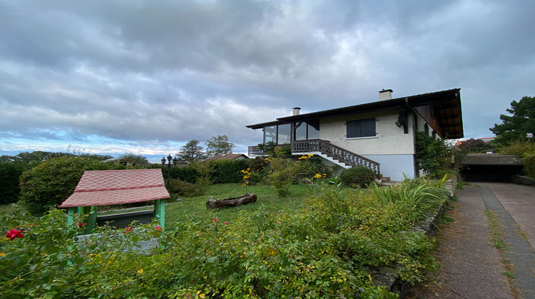 Ma-Cabane - Location Maison SAINT-CERGUES, 235 m²