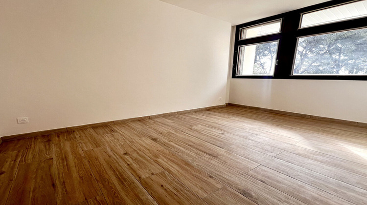 Ma-Cabane - Location Maison SAINT-CHAMAS, 109 m²