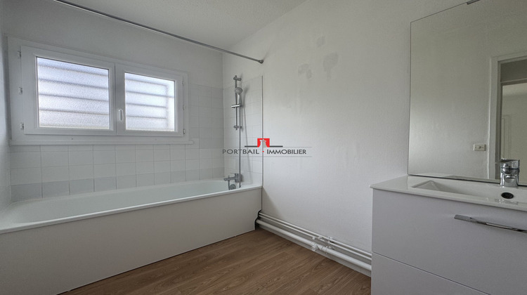 Ma-Cabane - Location Maison Saint-Ciers-sur-Gironde, 100 m²
