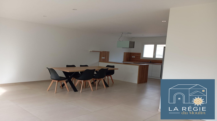 Ma-Cabane - Location Maison SAINT-CLAIR-DE-LA-TOUR, 86 m²