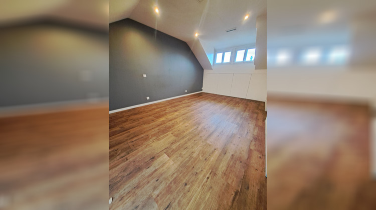 Ma-Cabane - Location Maison SAINT-DENIS, 145 m²