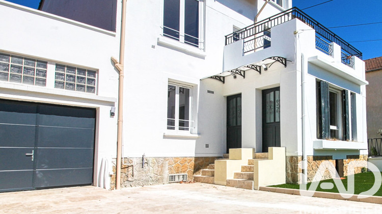 Ma-Cabane - Location Maison Saint-Denis, 280 m²