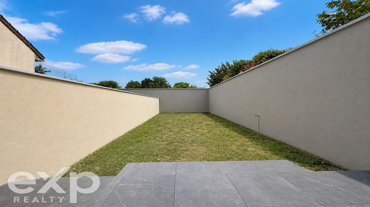 Ma-Cabane - Location Maison Saint-Denis, 94 m²