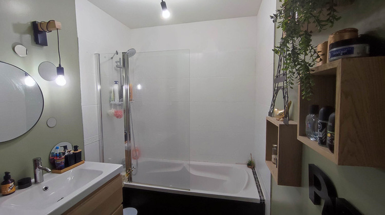 Ma-Cabane - Location Maison SAINT-DENIS-DE-L'HOTEL, 103 m²