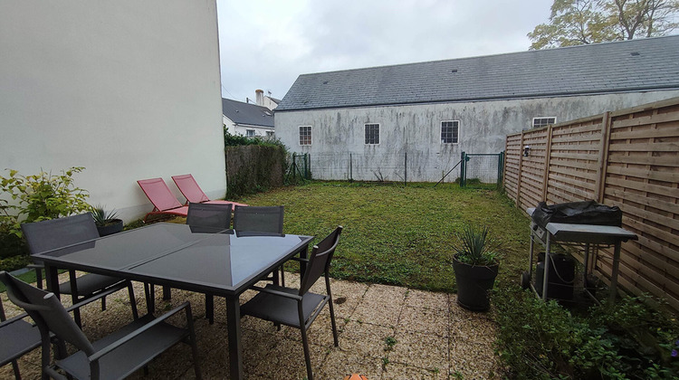 Ma-Cabane - Location Maison SAINT-DENIS-DE-L'HOTEL, 103 m²