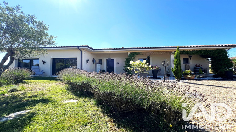 Ma-Cabane - Location Maison Saint-Denis-de-Pile, 195 m²