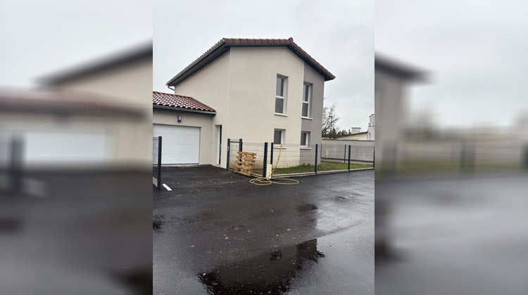 Ma-Cabane - Location Maison Saint-Denis-en-Bugey, 103 m²