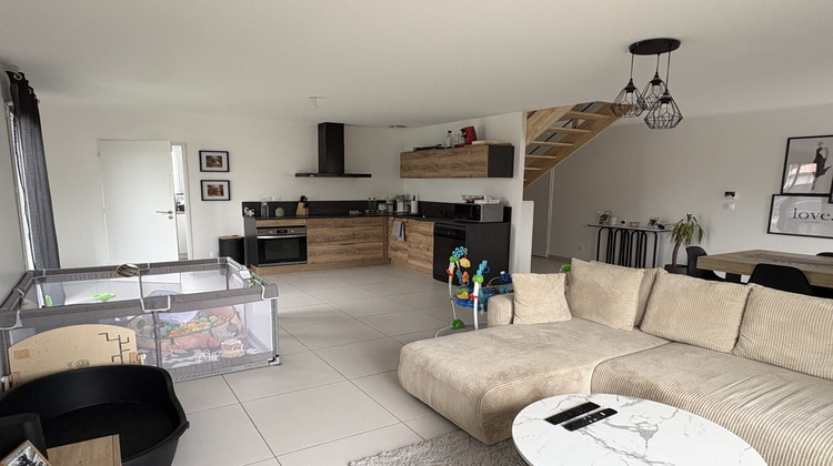 Ma-Cabane - Location Maison Saint-Denis-en-Bugey, 103 m²
