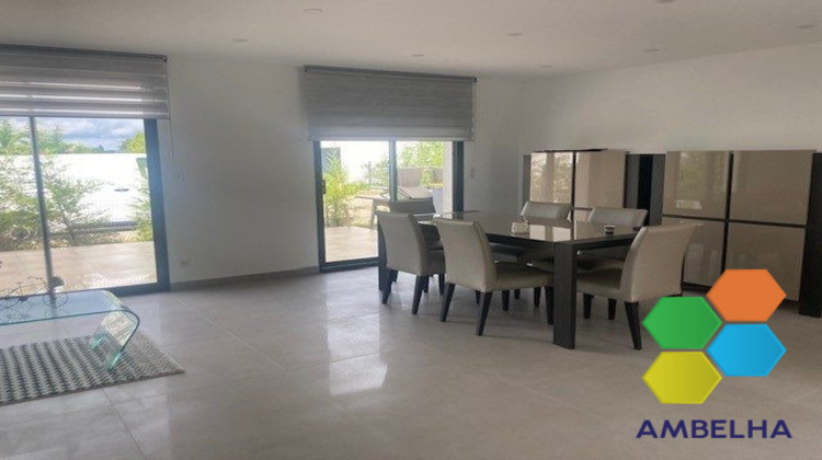 Ma-Cabane - Location Maison Saint-Denis-en-Val, 146 m²