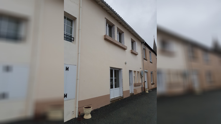 Ma-Cabane - Location Maison SAINT-DENIS-LA-CHEVASSE, 104 m²