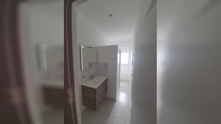 Ma-Cabane - Location Maison SAINT-DENIS-LA-CHEVASSE, 104 m²