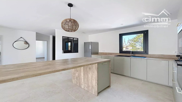 Ma-Cabane - Location Maison Saint-Didier, 90 m²