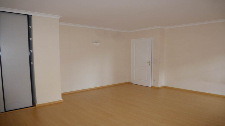 Ma-Cabane - Location Maison Saint-Donat-sur-l'Herbasse, 68 m²