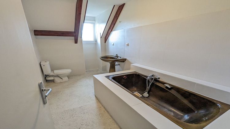 Ma-Cabane - Location Maison SAINT-DOULCHARD, 137 m²