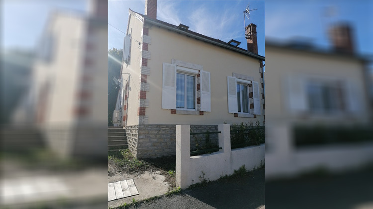 Ma-Cabane - Location Maison SAINT-DOULCHARD, 100 m²