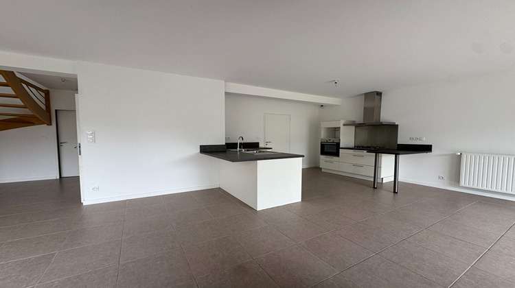 Ma-Cabane - Location Maison SAINT-ERBLON, 110 m²