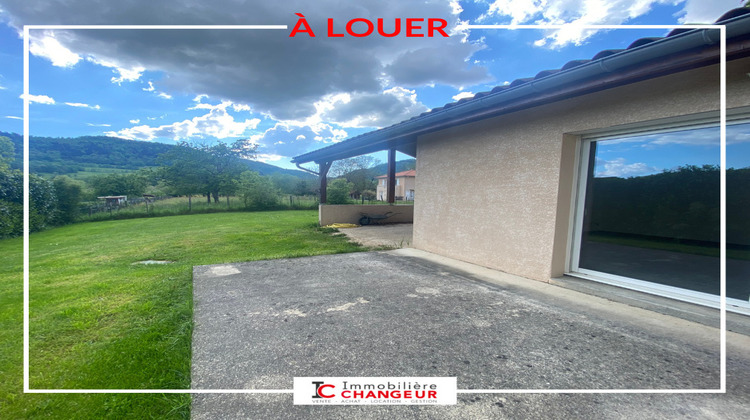 Ma-Cabane - Location Maison SAINT-ETIENNE-DE-CROSSEY, 106 m²