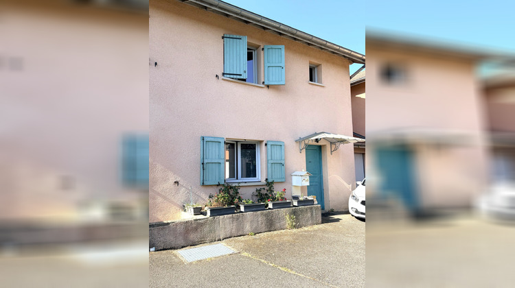 Ma-Cabane - Location Maison SAINT-ETIENNE-DE-SAINT-GEOIRS, 81 m²