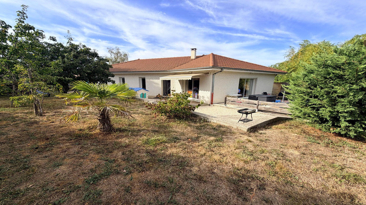 Ma-Cabane - Location Maison SAINT-ETIENNE-DE-SAINT-GEOIRS, 99 m²