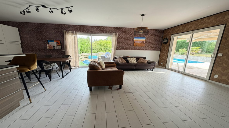Ma-Cabane - Location Maison SAINT-ETIENNE-DE-SAINT-GEOIRS, 99 m²