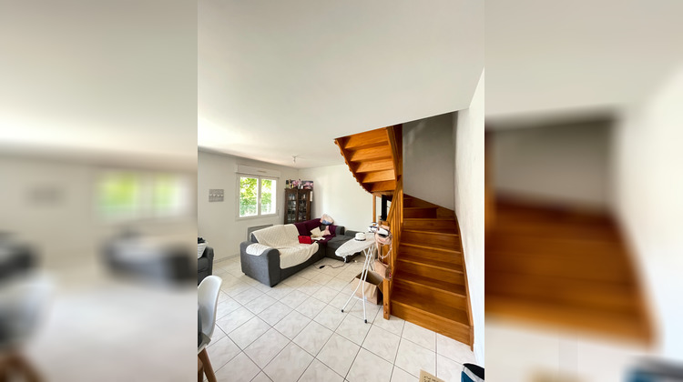 Ma-Cabane - Location Maison SAINT-ETIENNE-DE-TULMONT, 95 m²