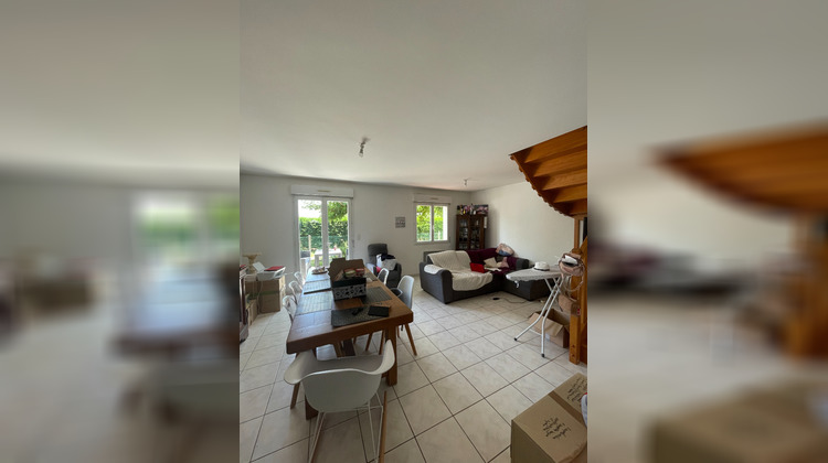 Ma-Cabane - Location Maison SAINT-ETIENNE-DE-TULMONT, 95 m²