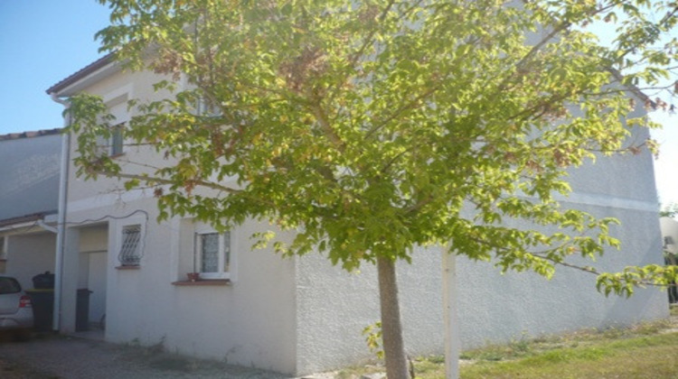 Ma-Cabane - Location Maison SAINT-ETIENNE-DE-TULMONT, 95 m²