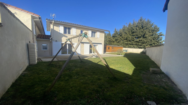Ma-Cabane - Location Maison SAINT-ETIENNE-LE-MOLARD, 112 m²