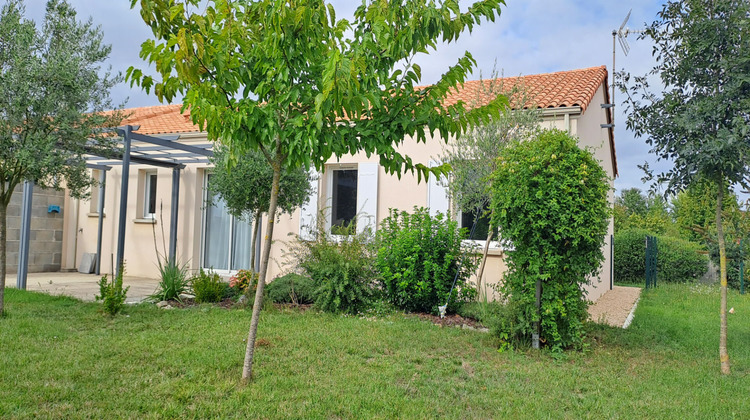 Ma-Cabane - Location Maison SAINT-GELAIS, 89 m²