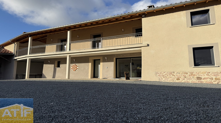 Ma-Cabane - Location Maison Saint-Georges-de-Baroille, 152 m²