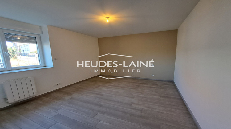 Ma-Cabane - Location Maison SAINT-GEORGES-DE-REINTEMBAULT, 111 m²