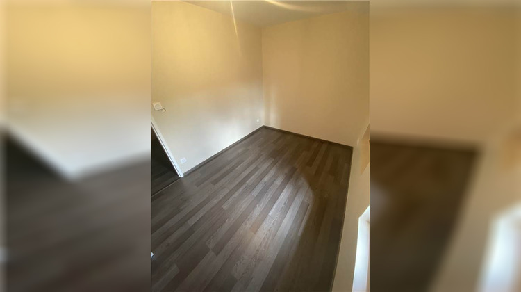 Ma-Cabane - Location Maison SAINT-GEORGES-EN-COUZAN, 100 m²