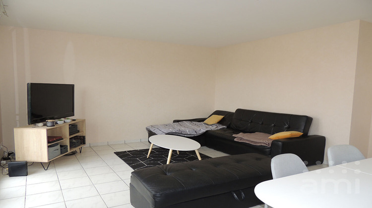 Ma-Cabane - Location Maison SAINT-GEORGES-LES-BAILLARGEAUX, 65 m²