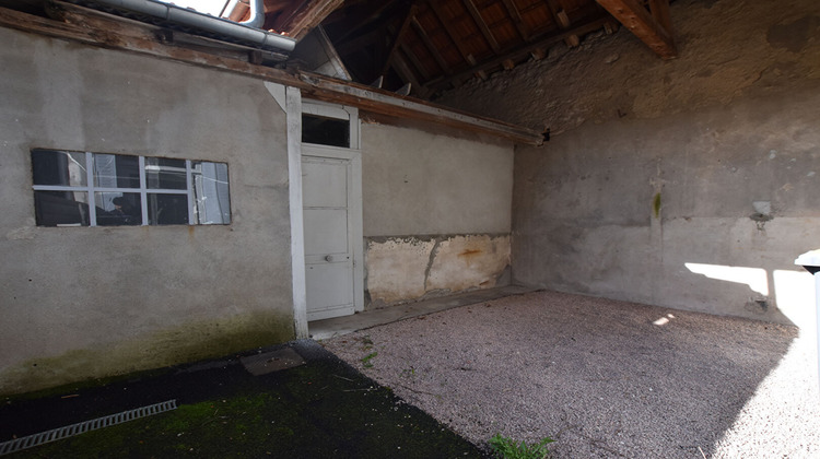 Ma-Cabane - Location Maison SAINT-GERAND-LE-PUY, 65 m²