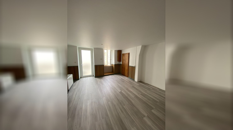 Ma-Cabane - Location Maison SAINT-GERMAIN-LE-GUILLAUME, 60 m²