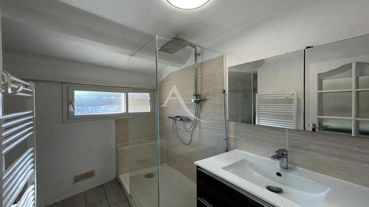 Ma-Cabane - Location Maison SAINT-GERVASY, 62 m²