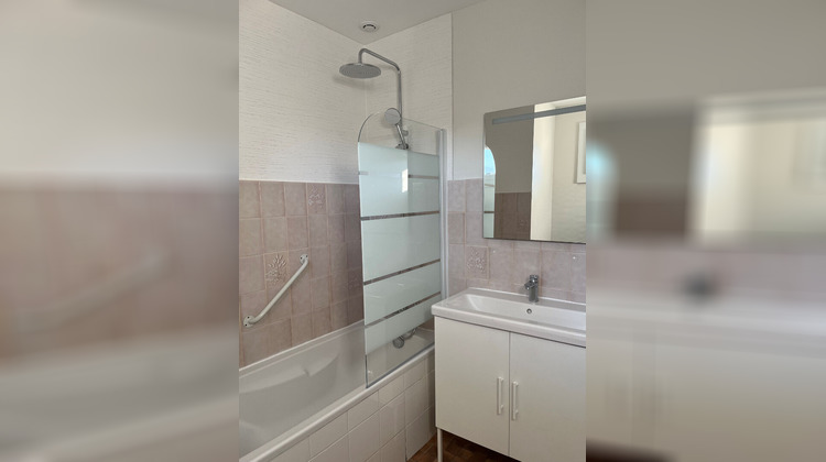 Ma-Cabane - Location Maison SAINT-GREGOIRE, 99 m²