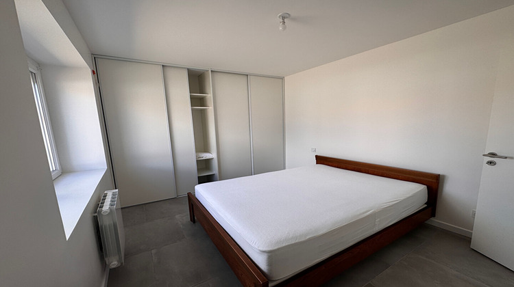 Ma-Cabane - Location Maison SAINT-HILAIRE-DE-CHALEONS, 74 m²