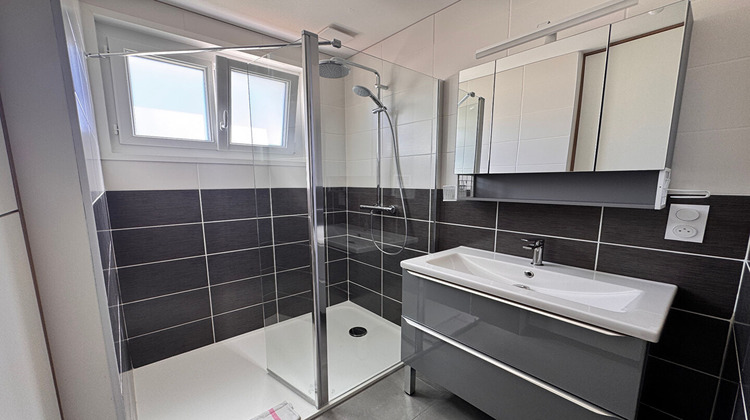 Ma-Cabane - Location Maison SAINT-HILAIRE-DE-CHALEONS, 74 m²