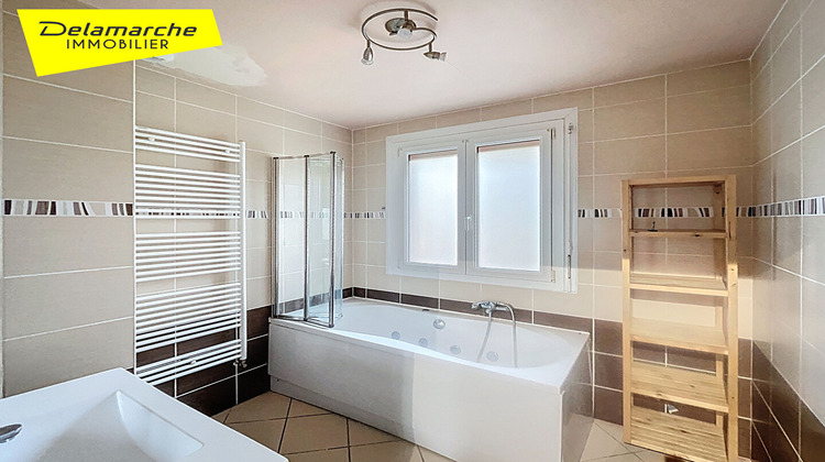 Ma-Cabane - Location Maison SAINT-HILAIRE-DU-HARCOUET, 135 m²
