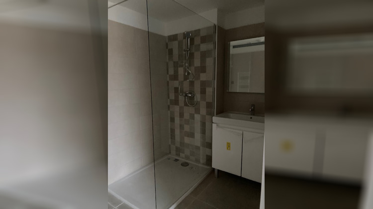 Ma-Cabane - Location Maison SAINT-HIPPOLYTE, 105 m²