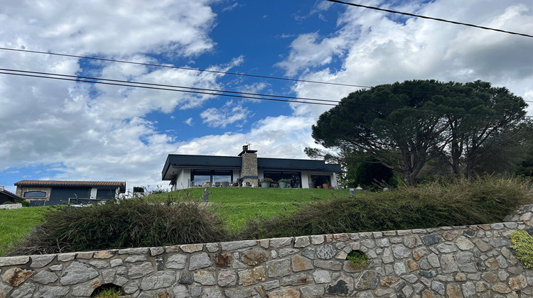 Ma-Cabane - Location Maison SAINT-JEAN-BONNEFONDS, 185 m²